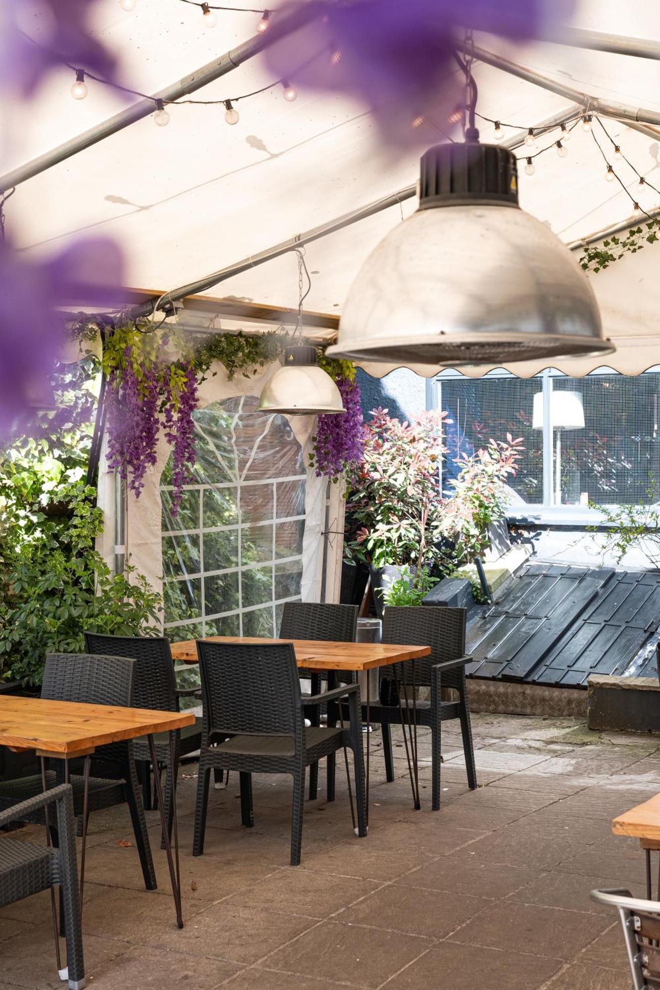 צ'פסטו The Beaufort Hotel מראה חיצוני תמונה